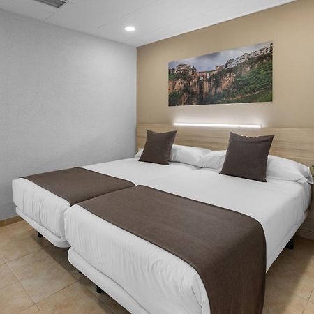 Vas Malaga Ciudad Otel Dış mekan fotoğraf