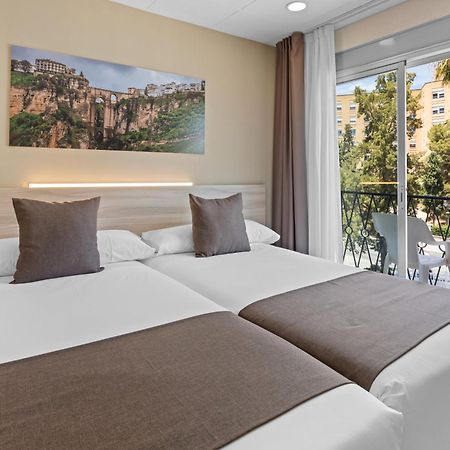 Vas Malaga Ciudad Otel Dış mekan fotoğraf