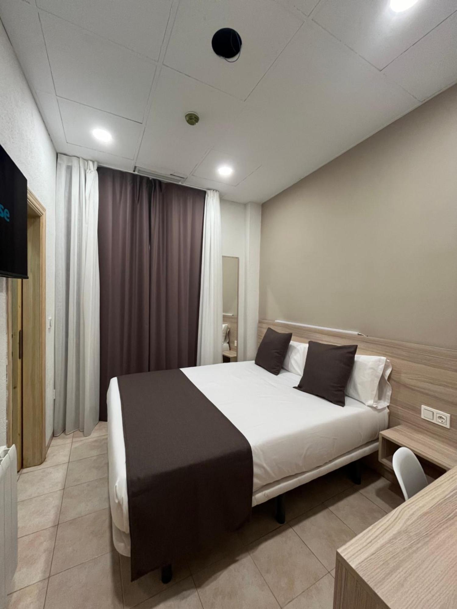 Vas Malaga Ciudad Otel Dış mekan fotoğraf