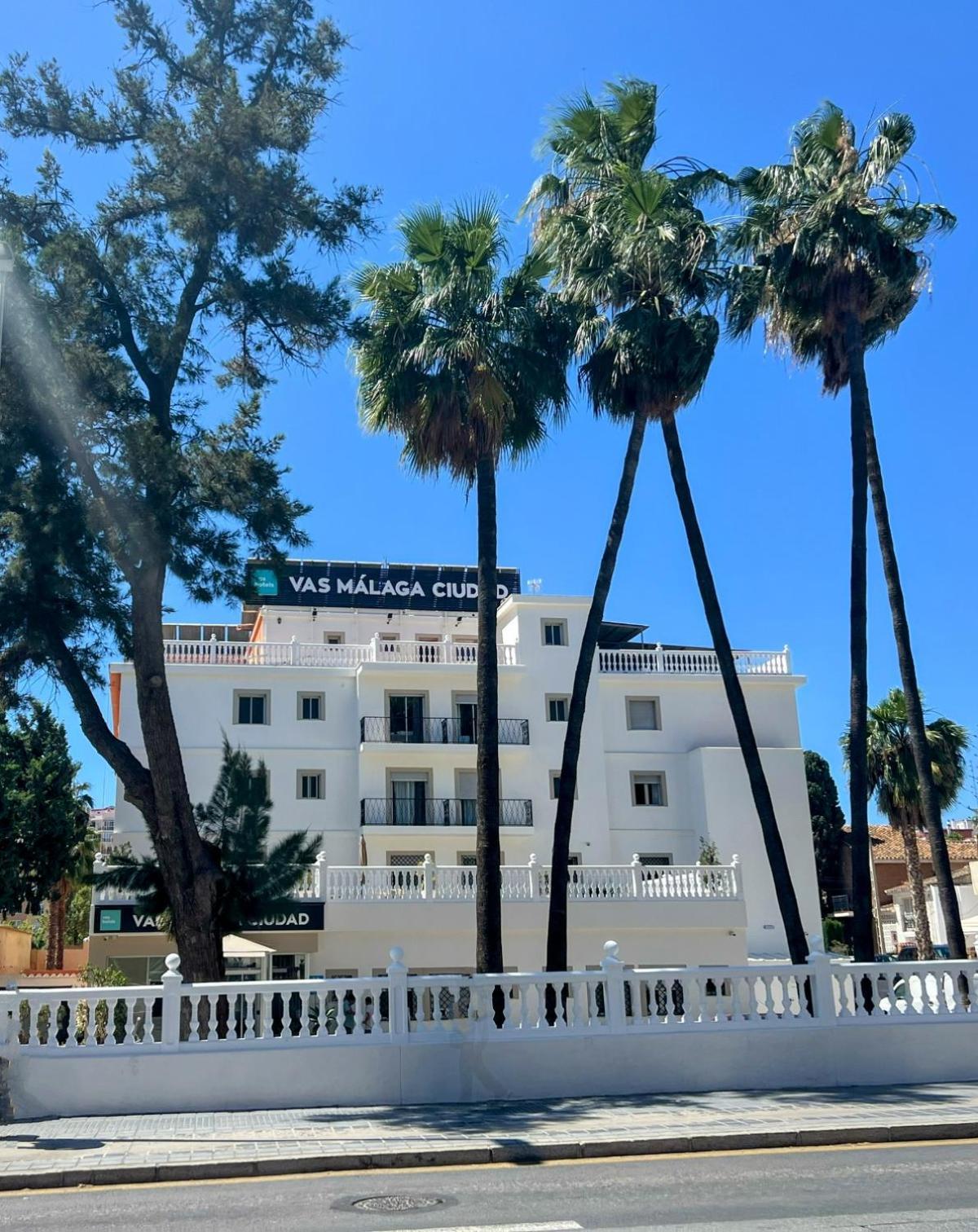 Vas Malaga Ciudad Otel Dış mekan fotoğraf