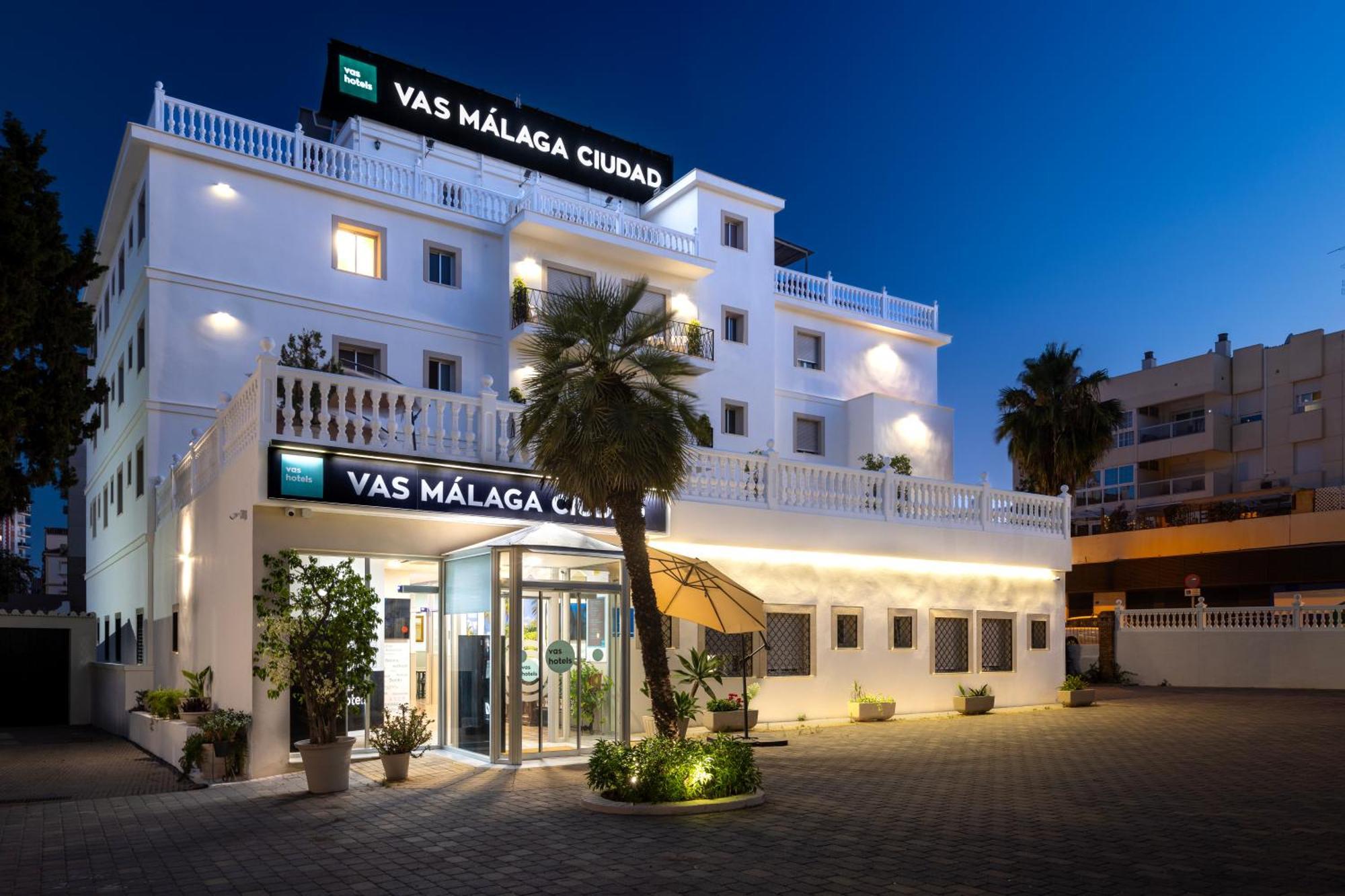 Vas Malaga Ciudad Otel Dış mekan fotoğraf