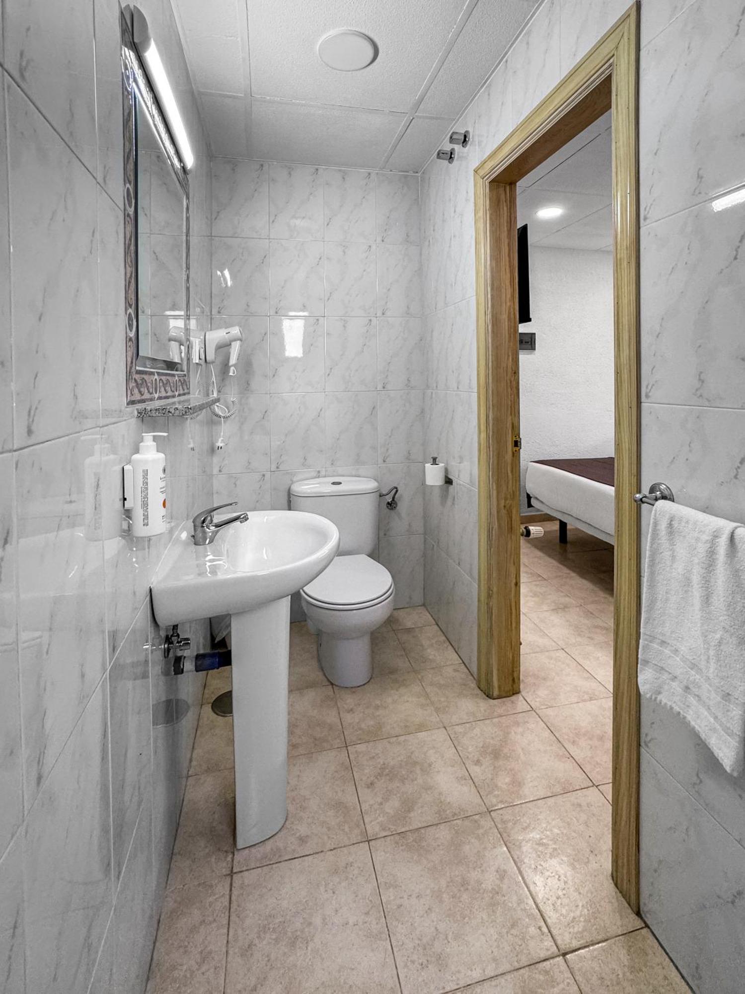 Vas Malaga Ciudad Otel Dış mekan fotoğraf
